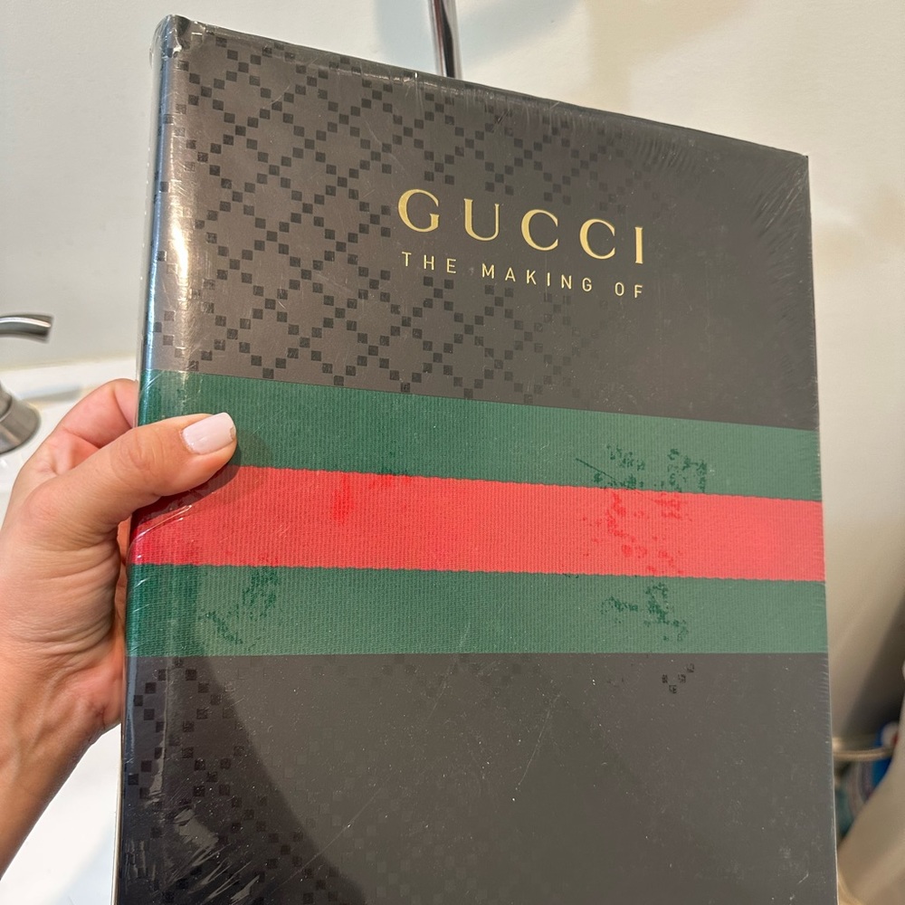 GUCCI COFFEE TABLE BOOK - “THE MAKING OF GUCCI” BRAND NEW -